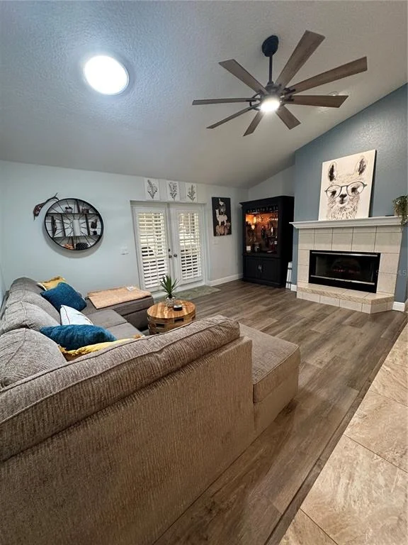 Photo of 417 ANDERSON DRIVE