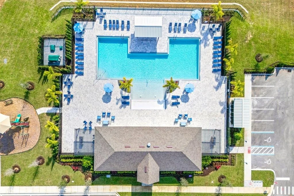 Photo of 786 EMERALD GROVE DRIVE