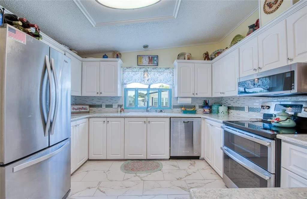 Photo of 214 DOLPHIN DRIVE N