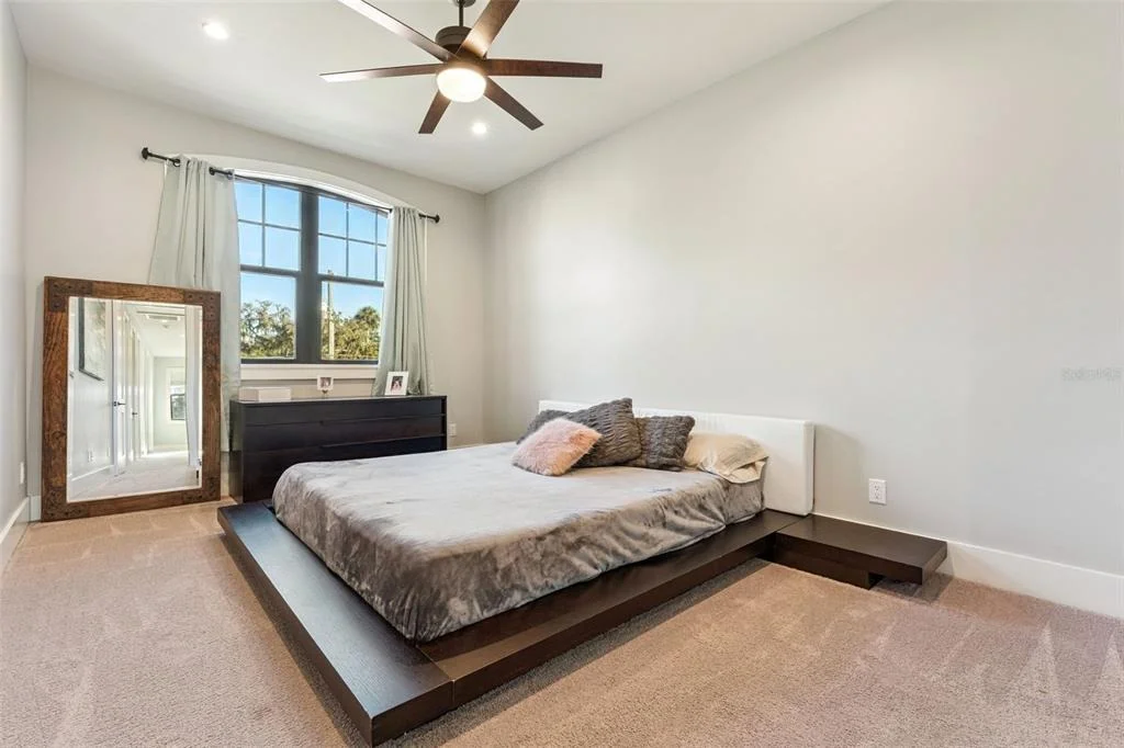 Photo of 2072 STARBOARD DRIVE