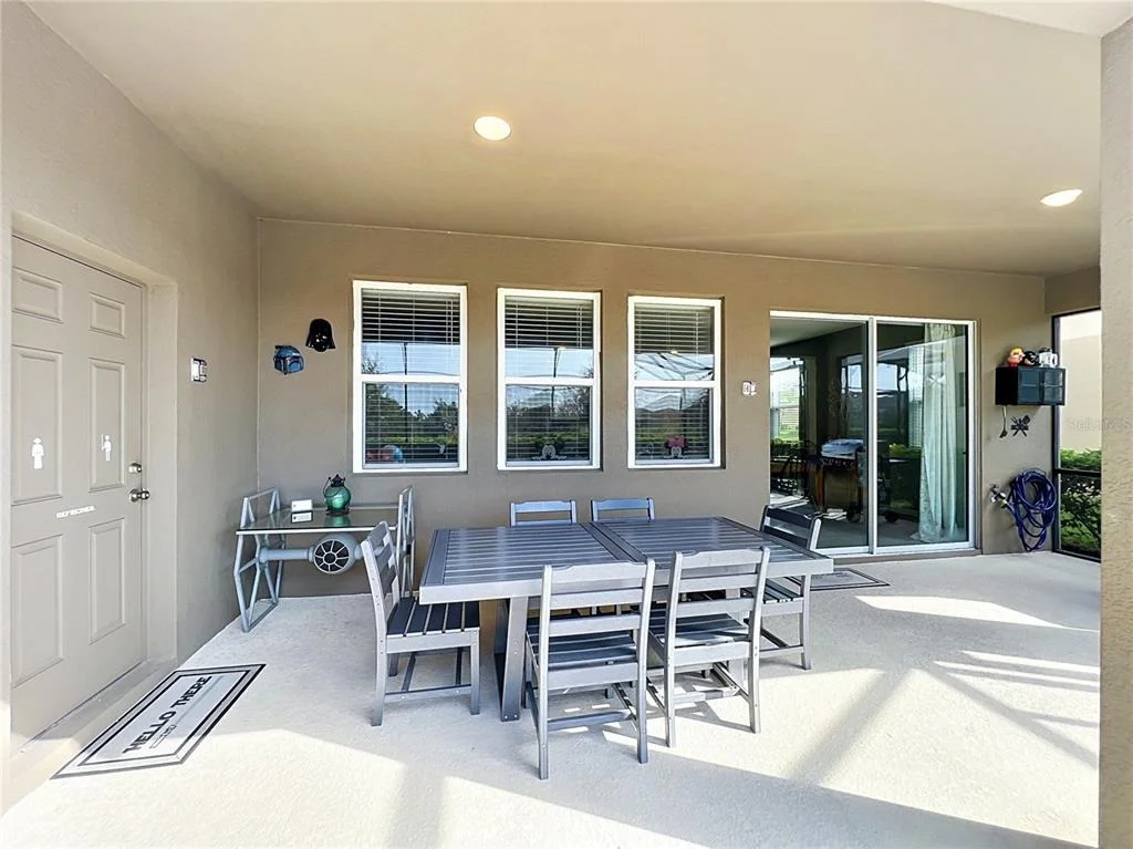 Photo of 7647 OAKMOSS LOOP
