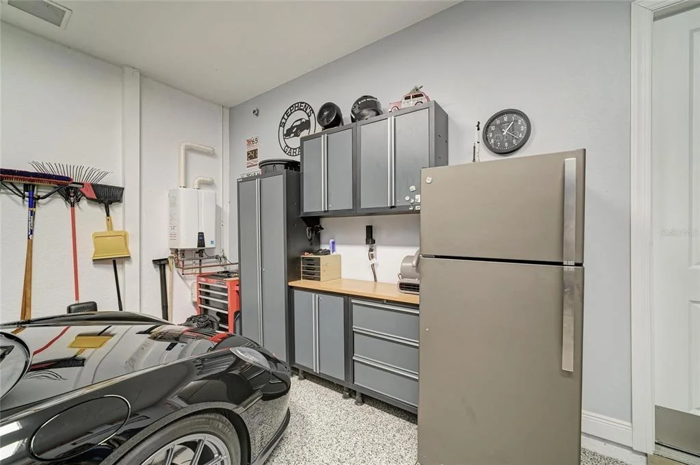 Photo of 10121 MARBELLA DRIVE