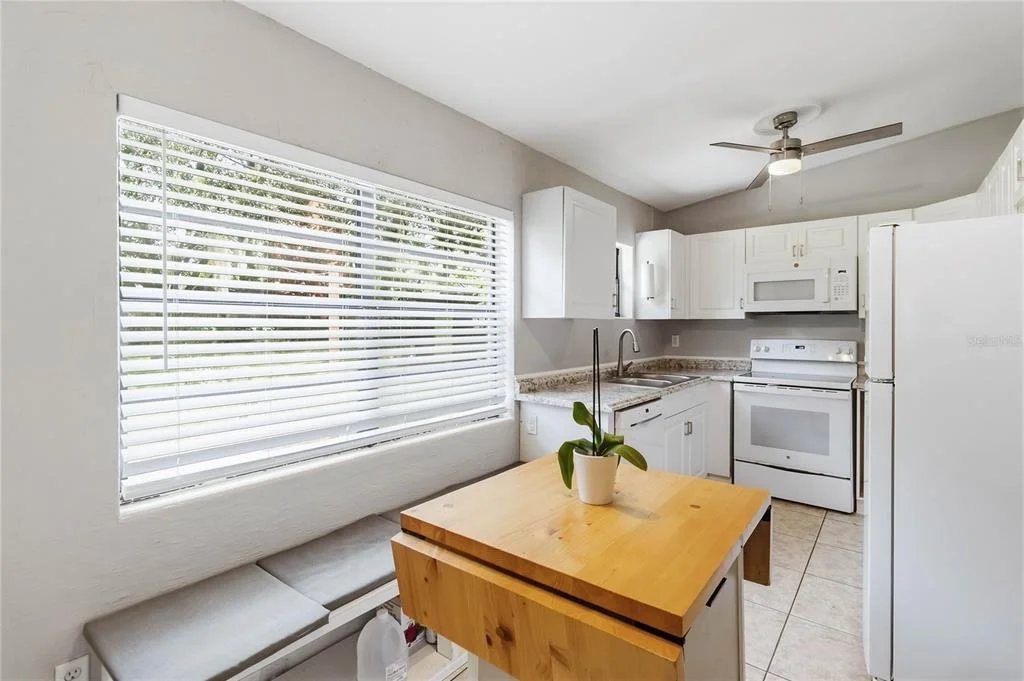 Photo of 507 BEVERLY AVENUE