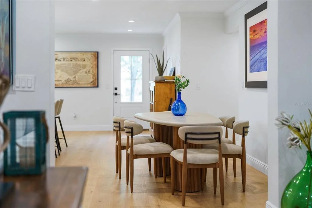 Photo of 480 W DAVIS BOULEVARD