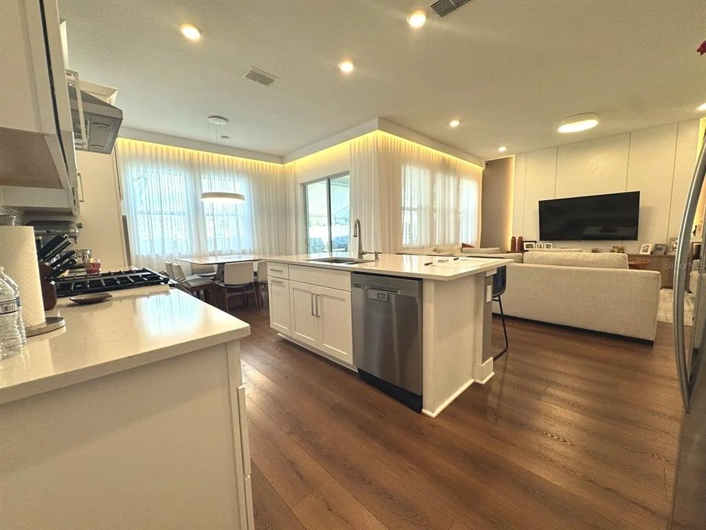 Photo of 14931 LEBEAU LOOP