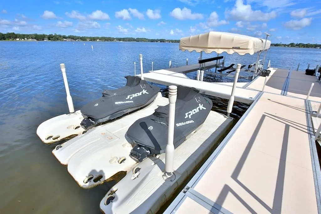 Photo of 11035 SE SUNSET HARBOR ROAD