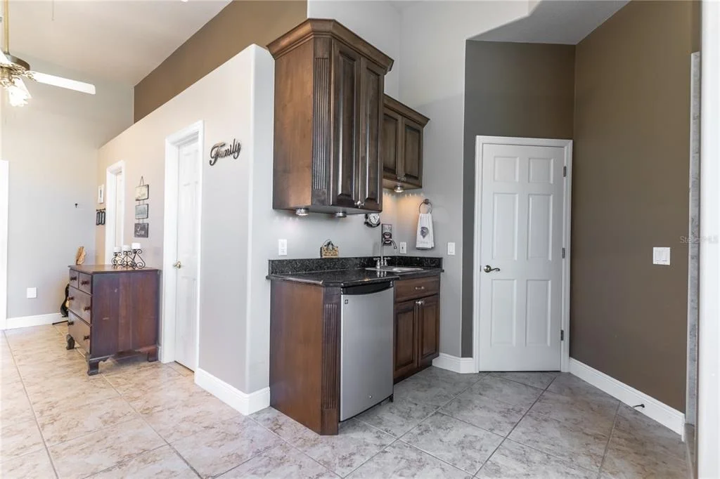 Photo of 150 UTOPIA CIRCLE