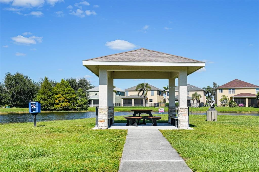 Photo of 10007 WINDING RIVER ROAD