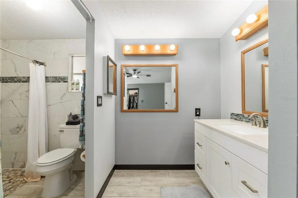 Photo of 6832 NE 3RD PLACE