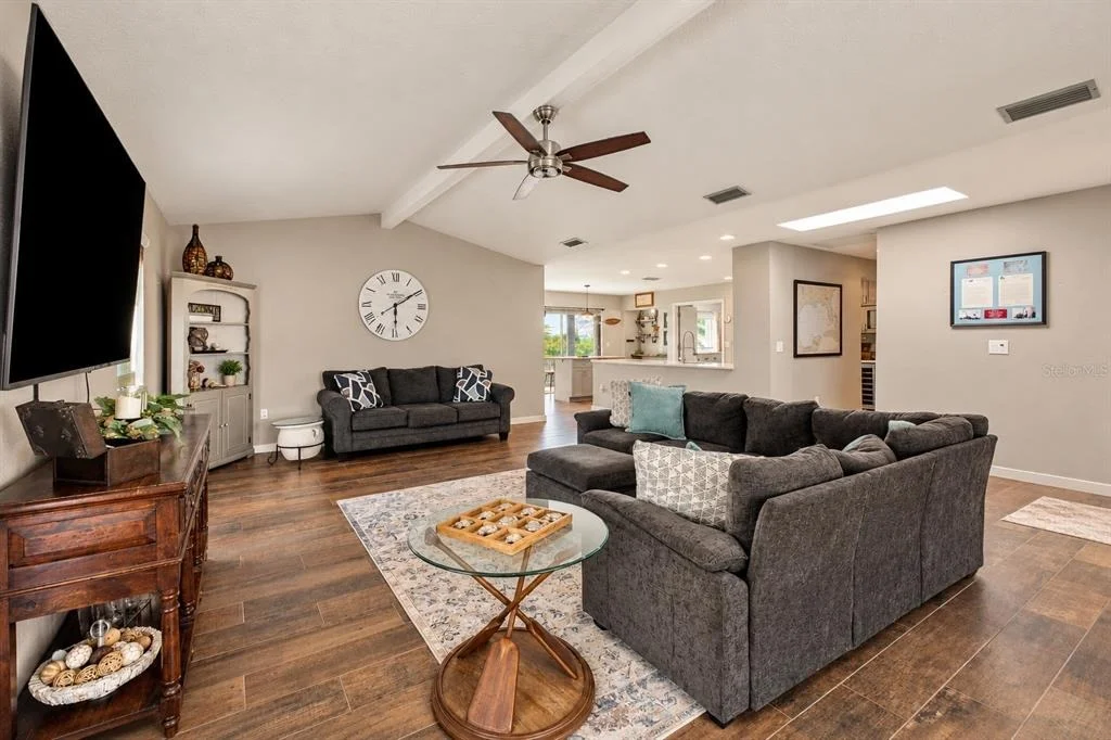 Photo of 4108 DAISY DRIVE