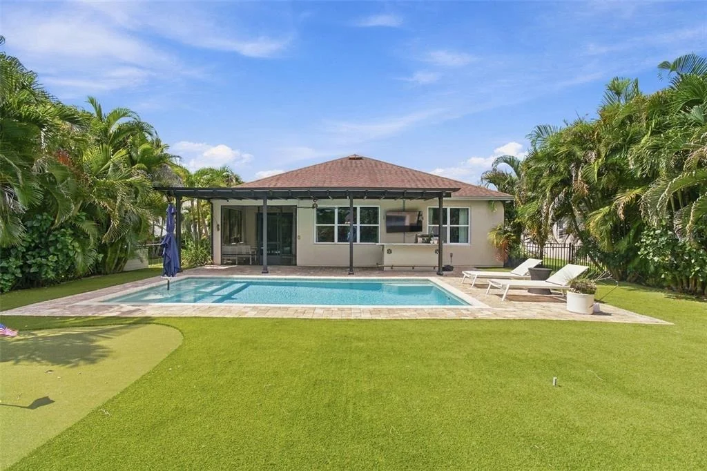 Photo of 6805 PARK STRAND DRIVE
