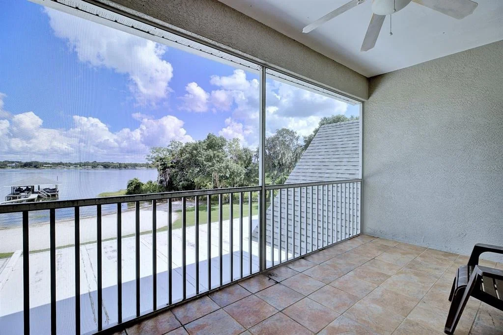 Photo of 492 SUNSET POINTE DRIVE