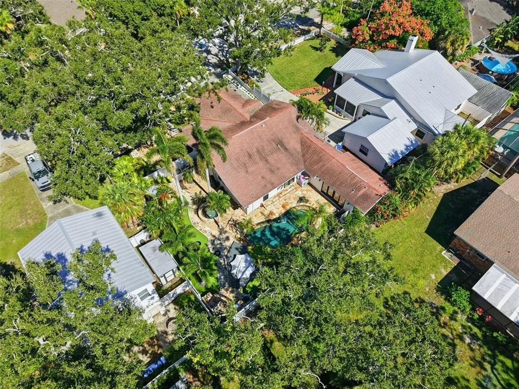 Photo of 517 AVERY AVENUE