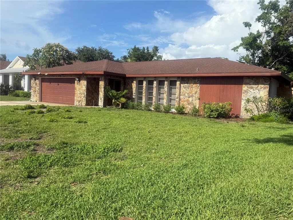 Photo of 117 HILLCREST DR