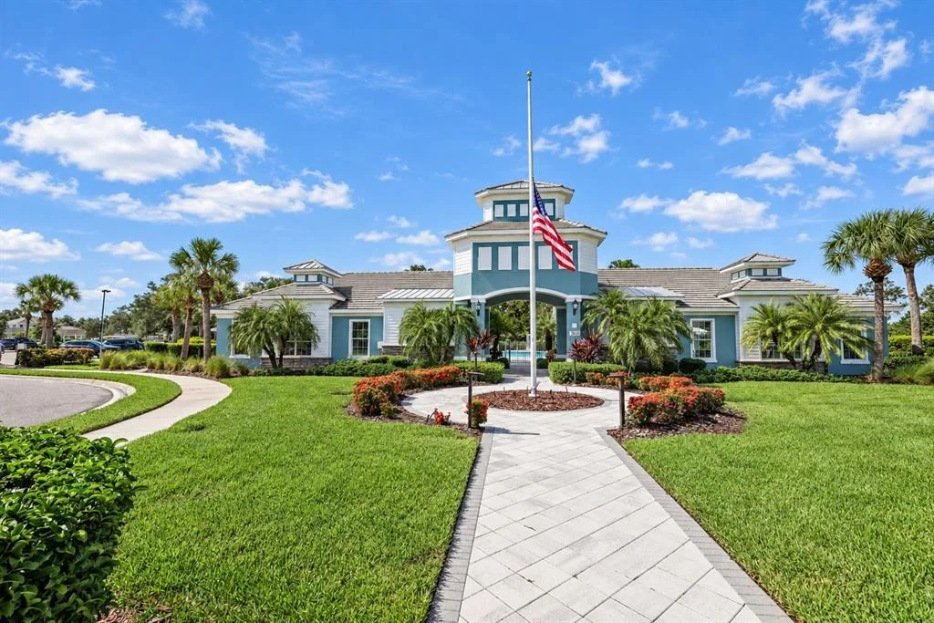 Photo of 3820 SHIMMERING OAKS DRIVE