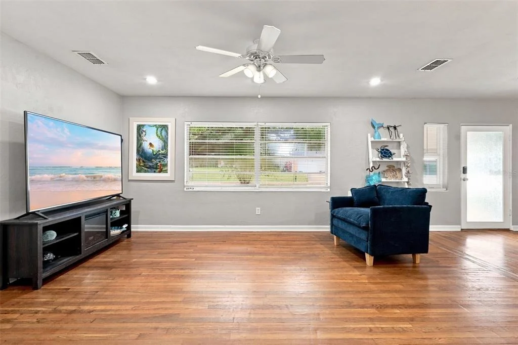 Photo of 65 COMMUNITY DRIVE