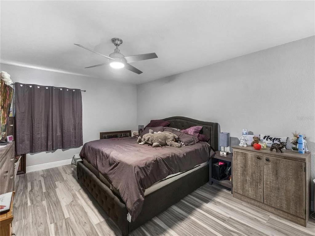 Photo of Unit A at 622 FAIRWAYS CIRCLE