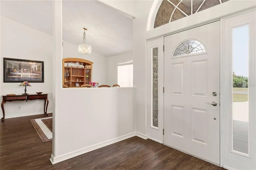 Photo of 4 BEACHSIDE DR