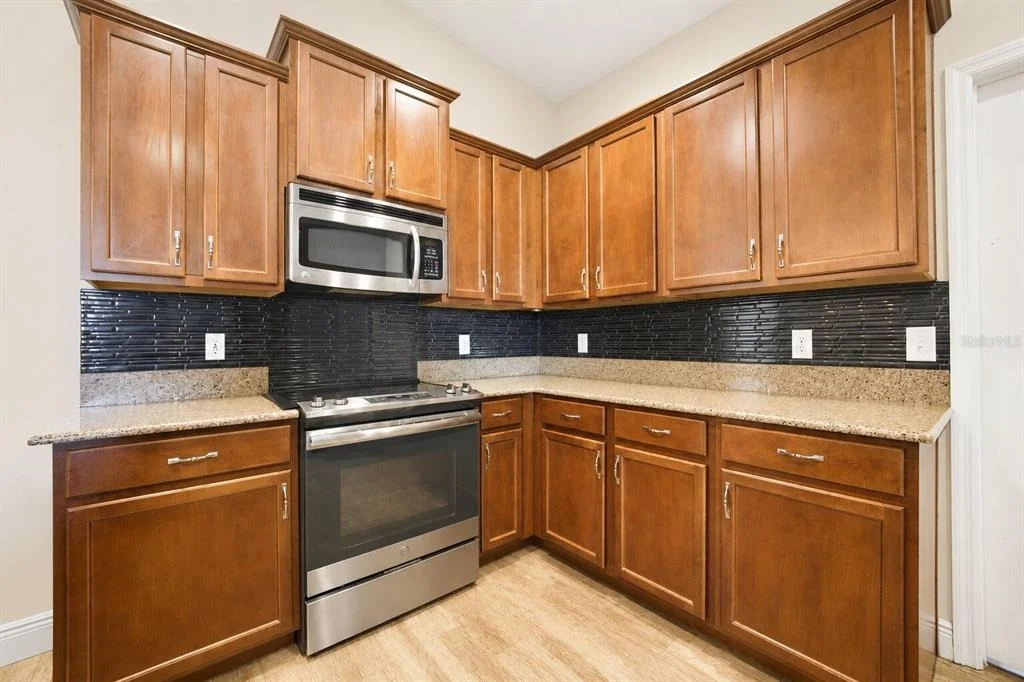 Photo of 1147 DEGRAW DRIVE