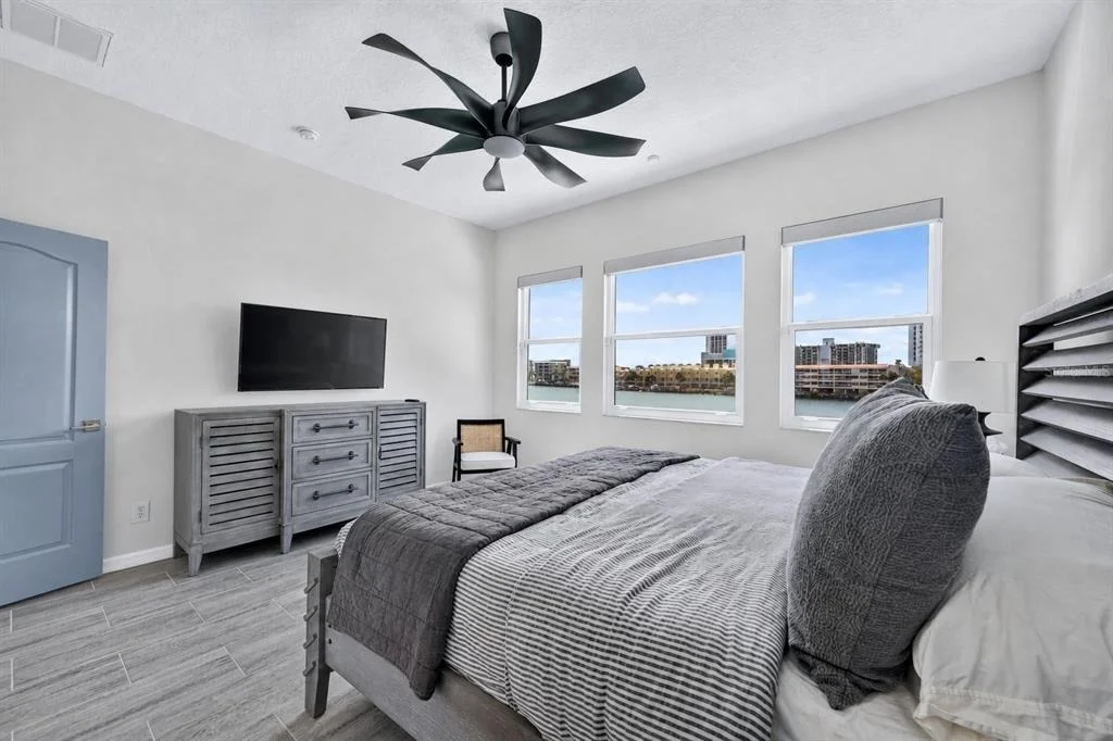 Photo of 141 BAYSIDE DRIVE