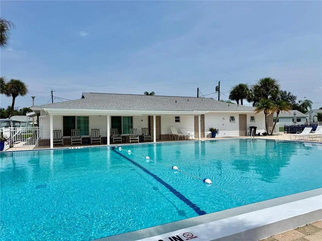 Photo of 6105 CORAL WAY