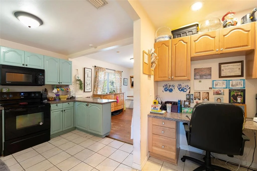 Photo of 2215 WALLACE ROAD