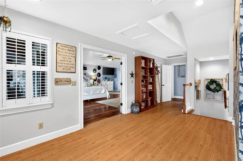 Photo of 9945 REDS LANE