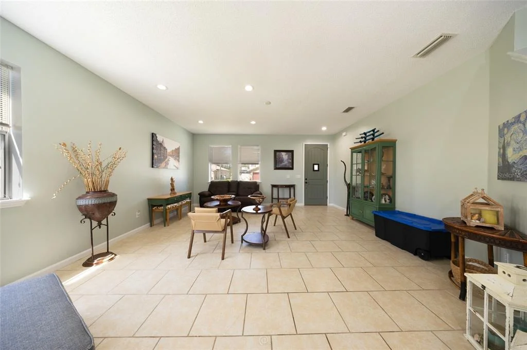 Photo of 6 RYBARK LANE