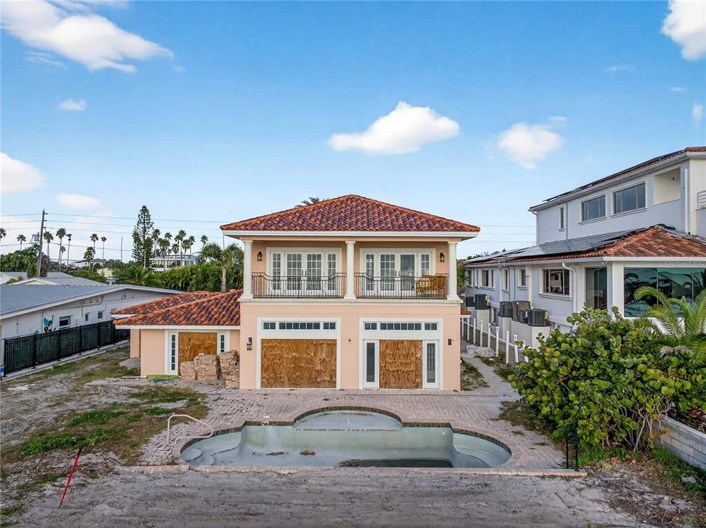 Photo of 16116 GULF BOULEVARD