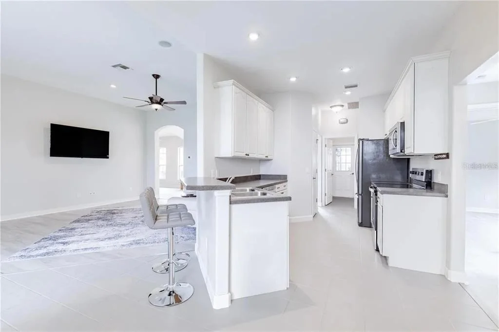 Photo of 3804 BAYSHORE CIRCLE
