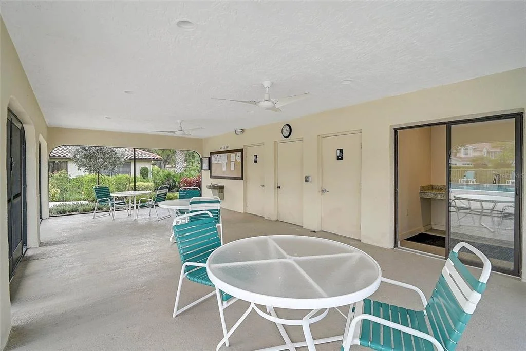 Photo of 7341 GOLF POINTE CIRCLE