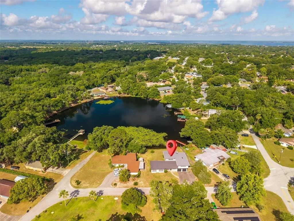 Photo of 710 TWIN OAKS LANE