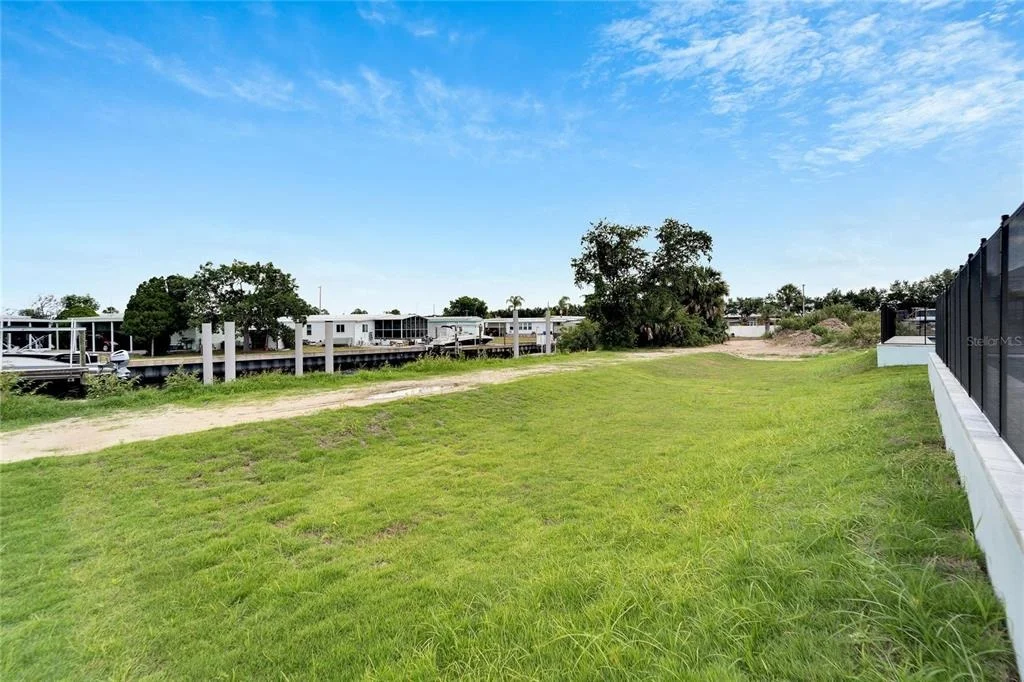 Photo of 6540 SIMONE SHORES CIRCLE