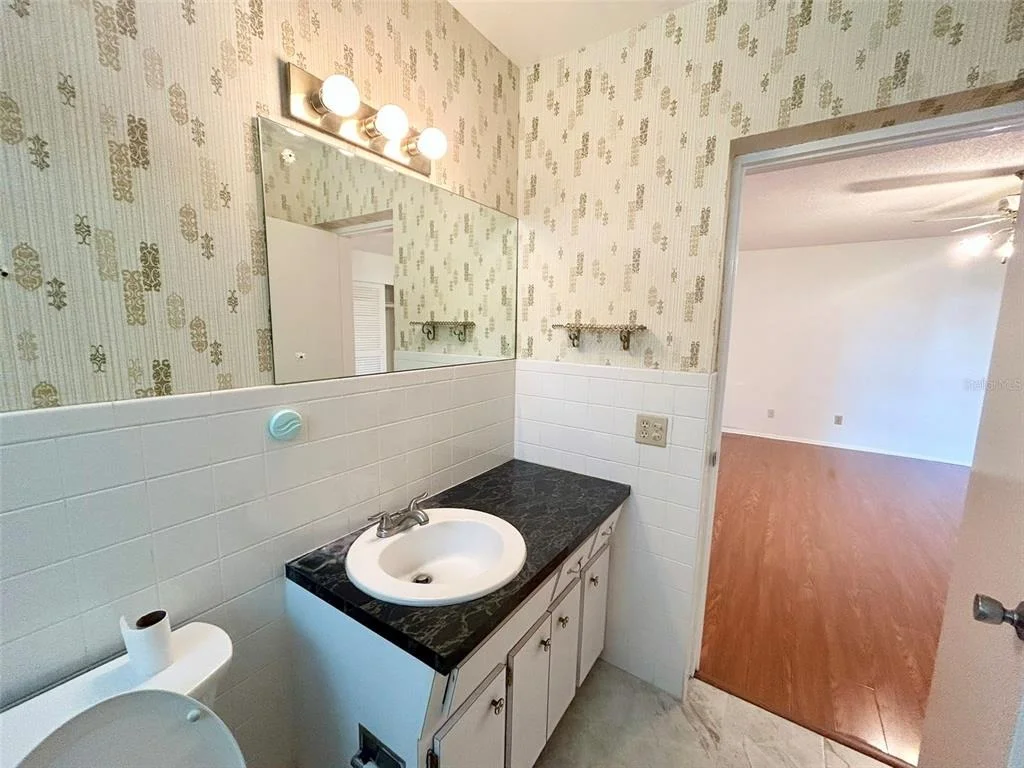 Photo of Unit 18 at 2400 COLUMBIA DRIVE