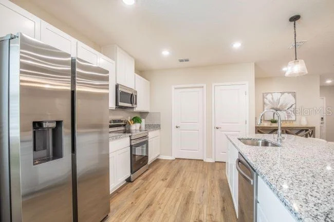 Photo of 8604 OAKSTONE CIRCLE
