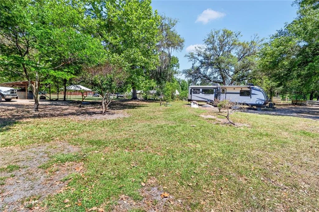Photo of 1208 N COUNTY ROAD 315