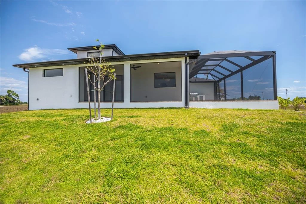 Photo of 7 SUNFLOWER DRIVE