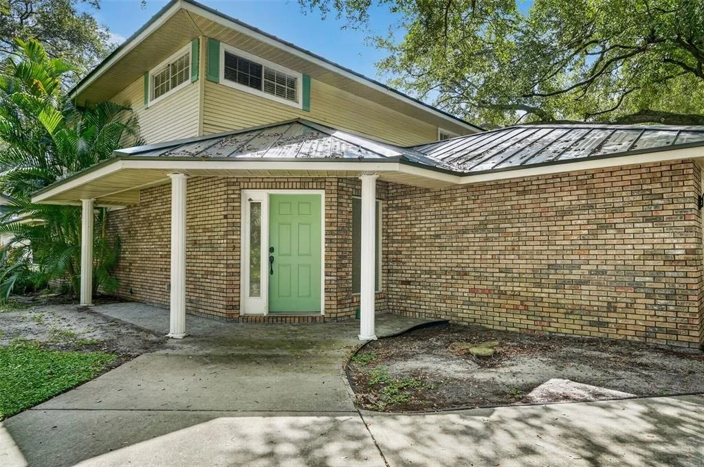 Photo of 6812 ARBOR OAKS DRIVE