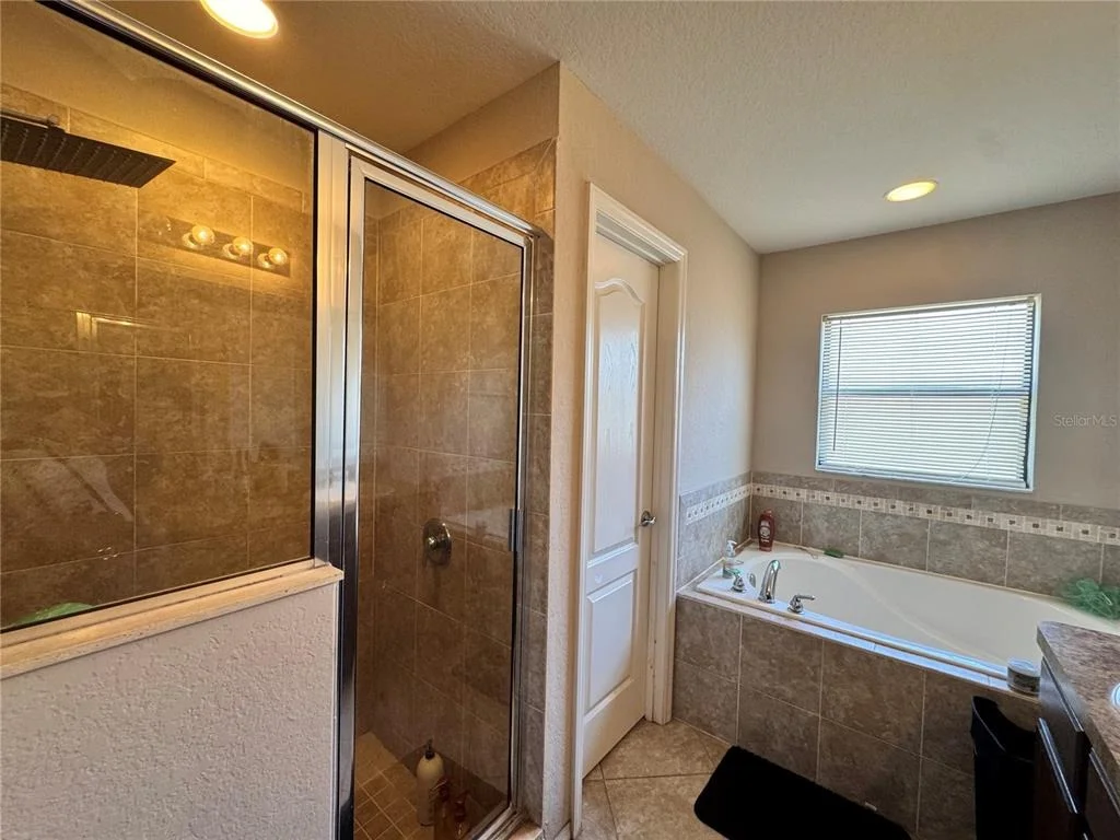 Photo of 2235 LAKERIDGE DRIVE