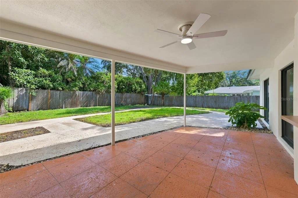 Photo of 6622 GLENCOE DRIVE