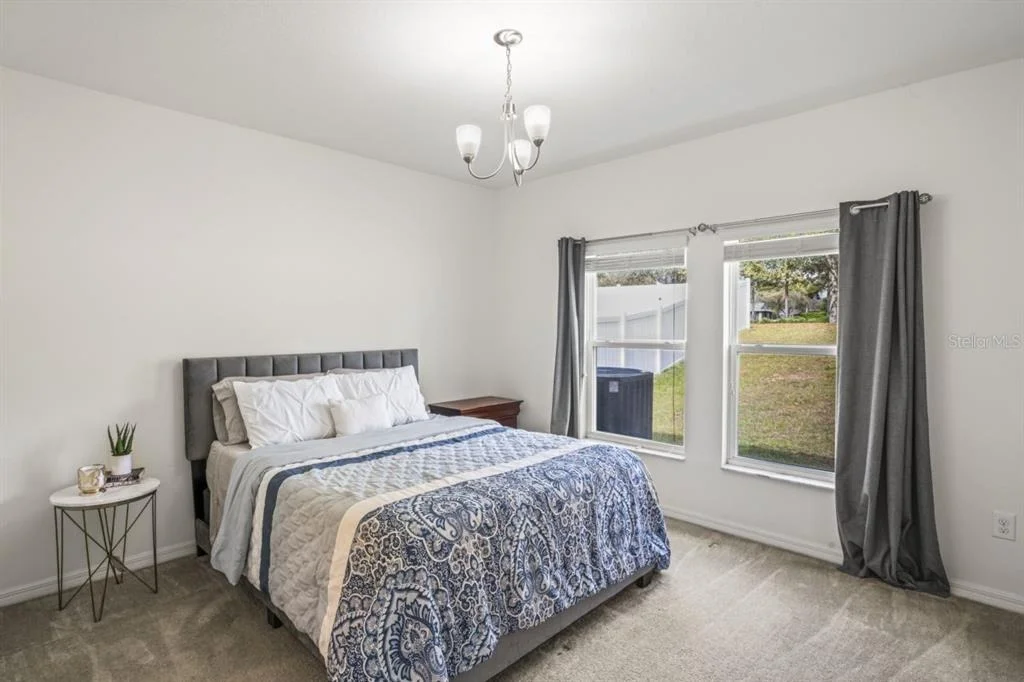 Photo of 571 OLD WINDSOR WAY