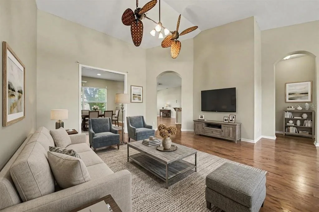 Photo of 5127 AURORA DRIVE