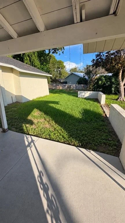 Photo of 8089 WOODEN DRIVE
