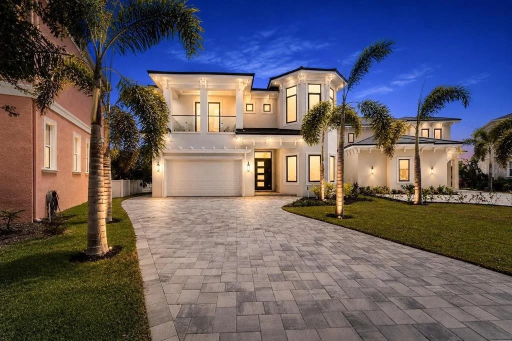 Photo of 6520 SIMONE SHORES CIRCLE