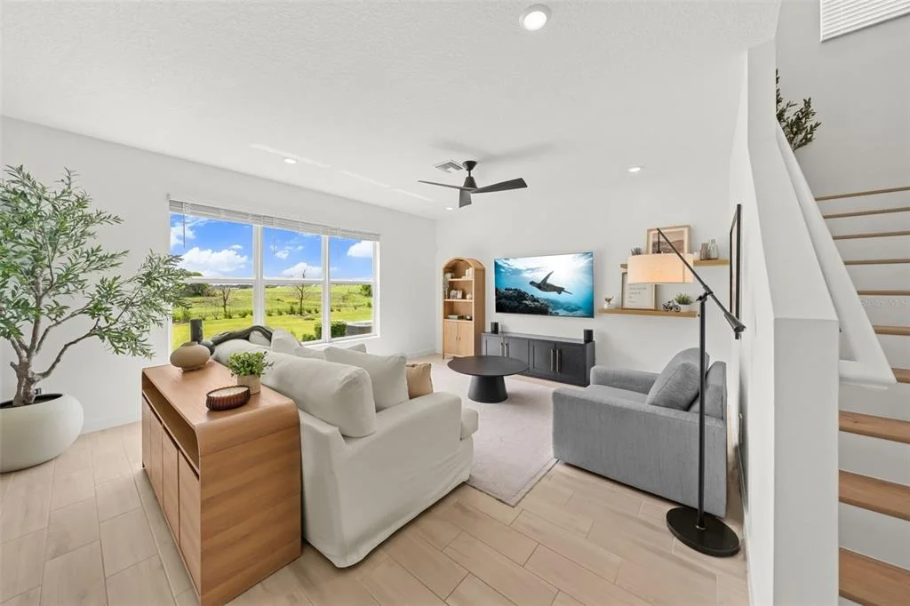 Photo of 660 VERIDIAN CIRCLE NW