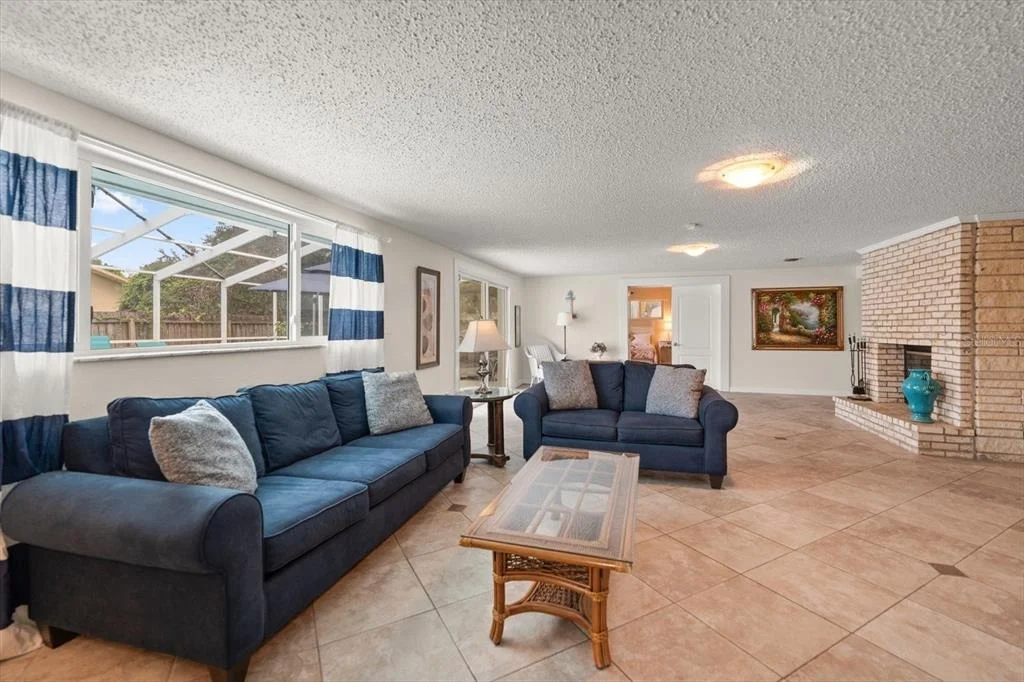 Photo of 1 MAPLEWOOD AVENUE