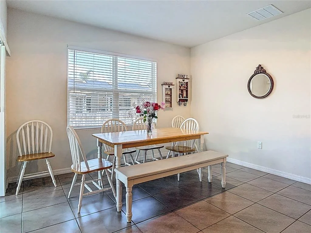 Photo of 712 RED HAWK LANE
