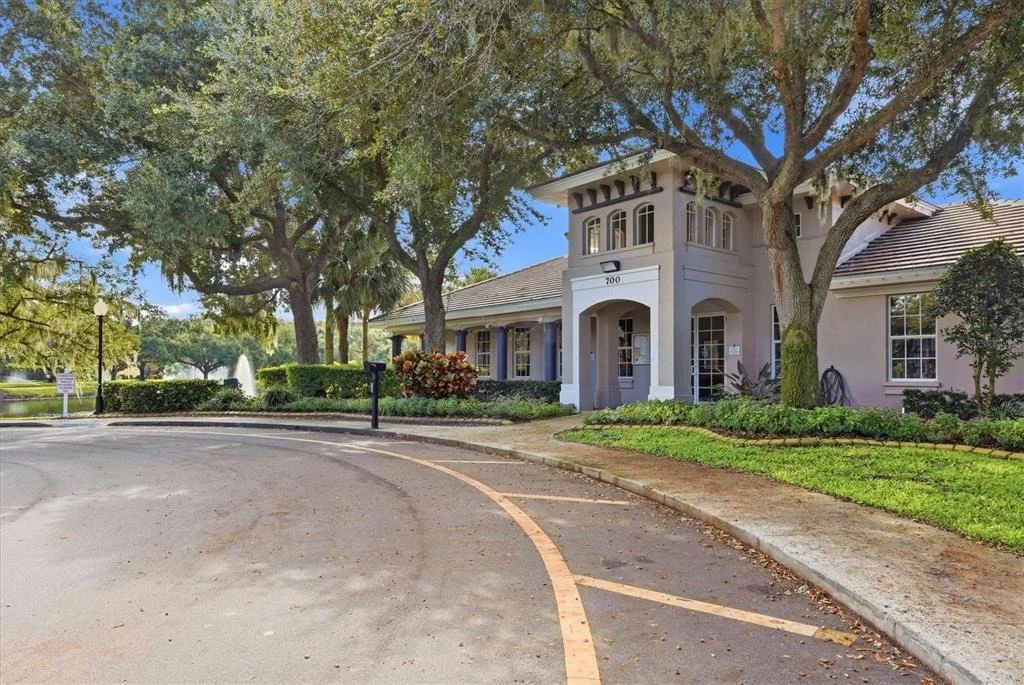 Photo of 640 HONEYFLOWER LOOP