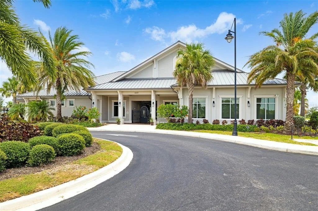 Photo of 17927 POLO TRAIL