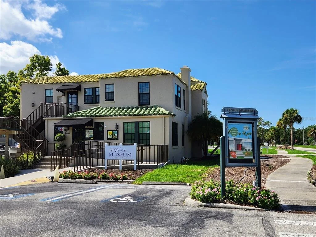 Photo of Unit 2 at 616 GUILD DRIVE